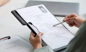 How to address cover letter to recruitment agency-L